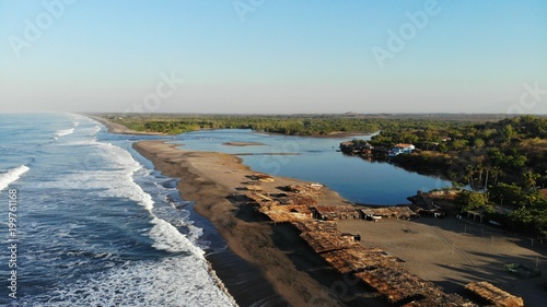 vue aérienne de Poneloya, Nicaragua by dji camera