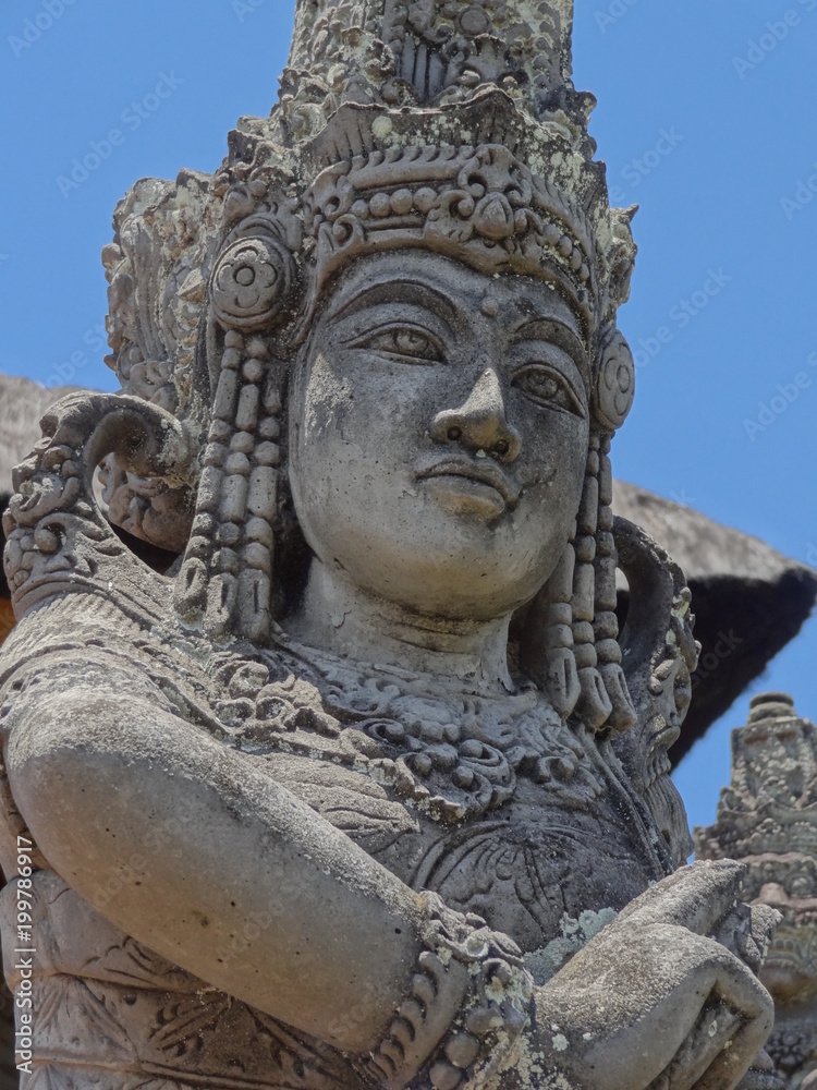 statue balinaise