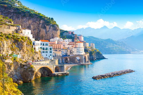 Obraz na płótnie Morning view of Amalfi cityscape on coast line of mediterranean sea, Italy w salonie