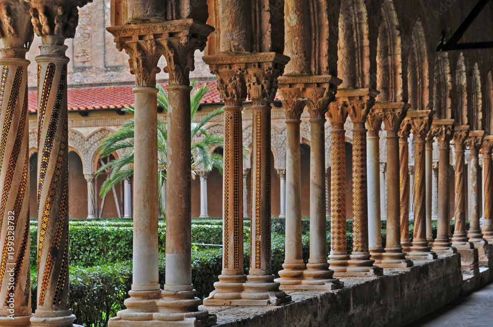Fototapeta premium Palermo, il chiostro del duomo di Monreale