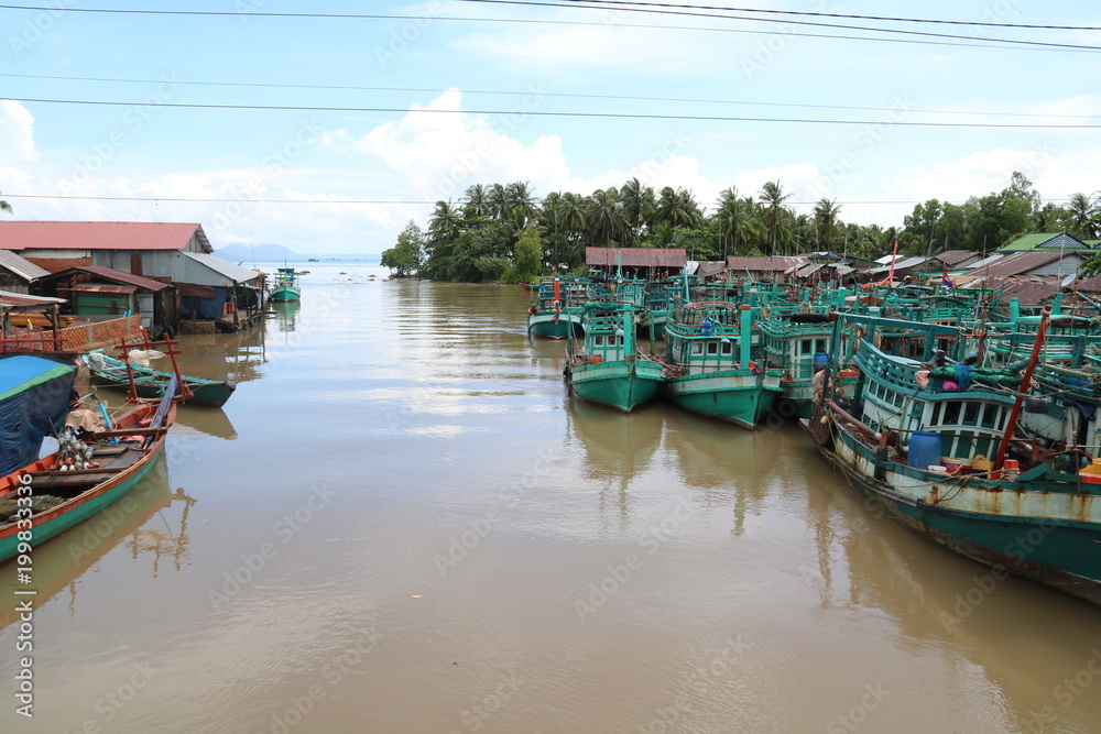 Obraz premium BATEAU DE PECHE CAMBODGE