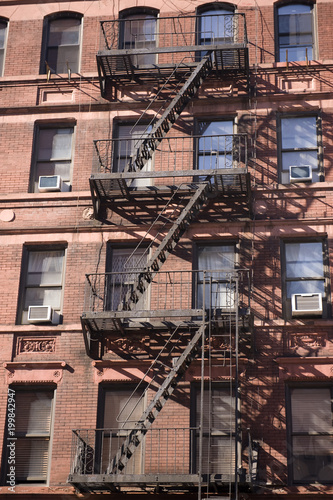 Fire ladders in New York © forcdan