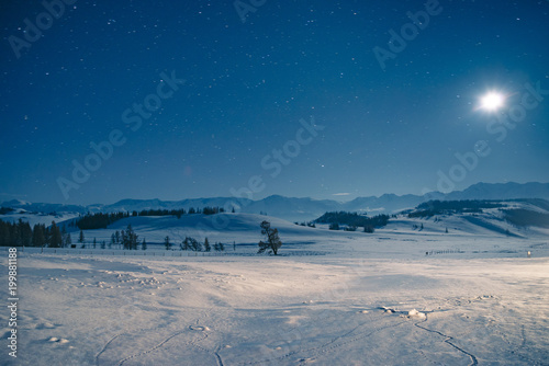 The night in mountains © olegivastov