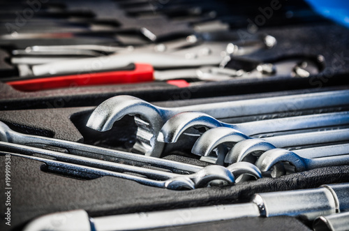 Toolbox in the workshop, close-up © Igor Sokolov