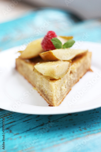 Pie with pears