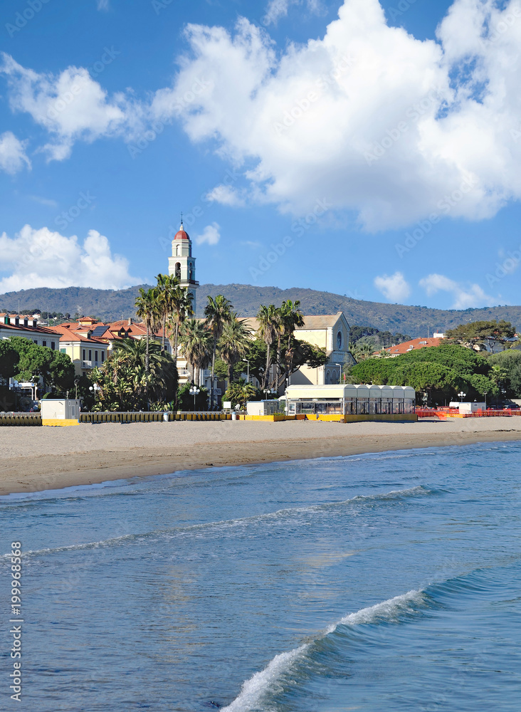 der beliebte Badeort Diano Marina an der Italienischen Riviera,Ligurien,Italien