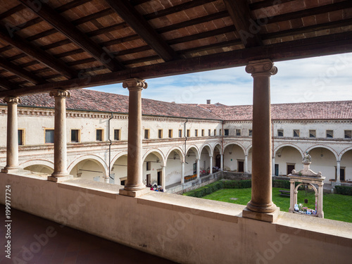 Inner courtyard of the cloister of the abbey of Carceri.