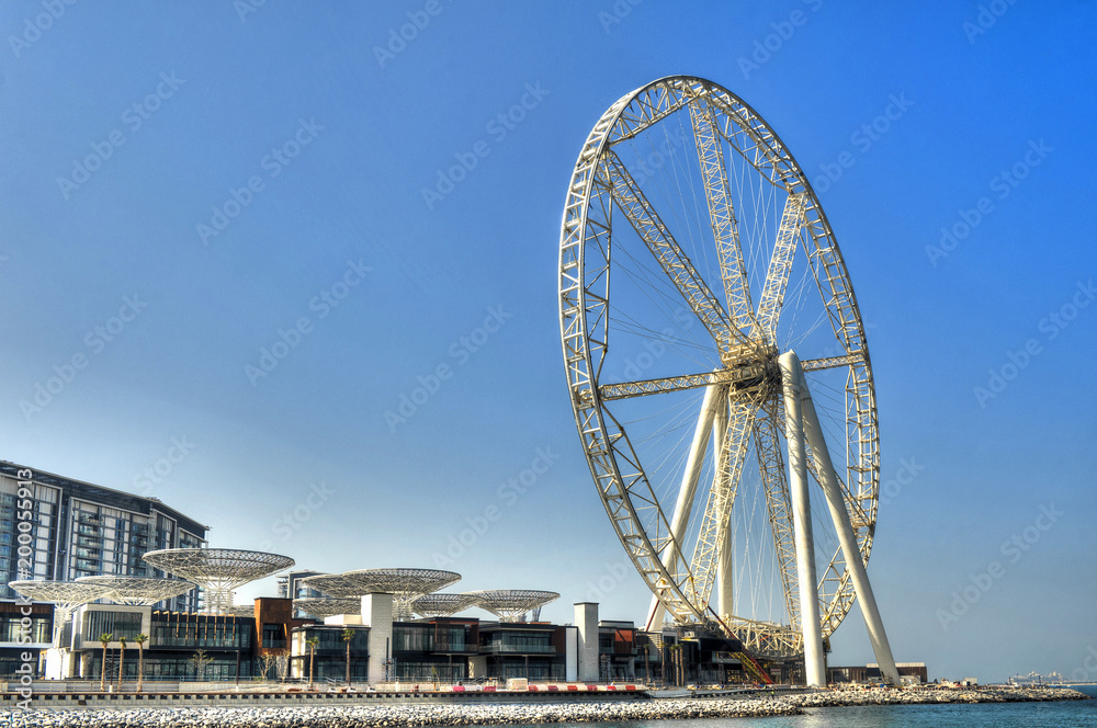Ferris wheel under construction - Dubai