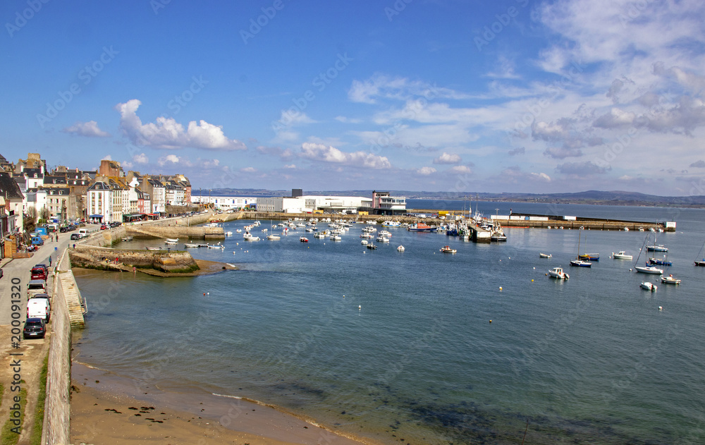 Douarnenez. Panorama sur le port du Rosmeur, Finistère, Bretagne
