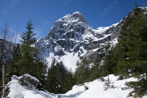 Mountains in winter © f2beamer