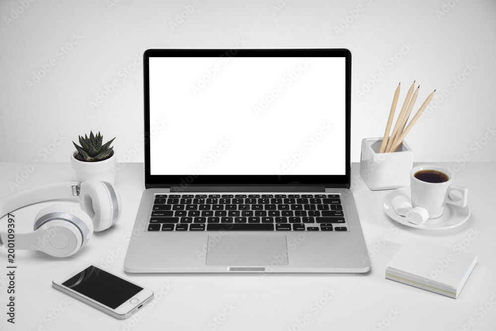Laptop screen mockup Laptop screen mockup