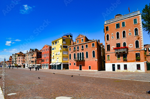 Les façades colorées de Venise