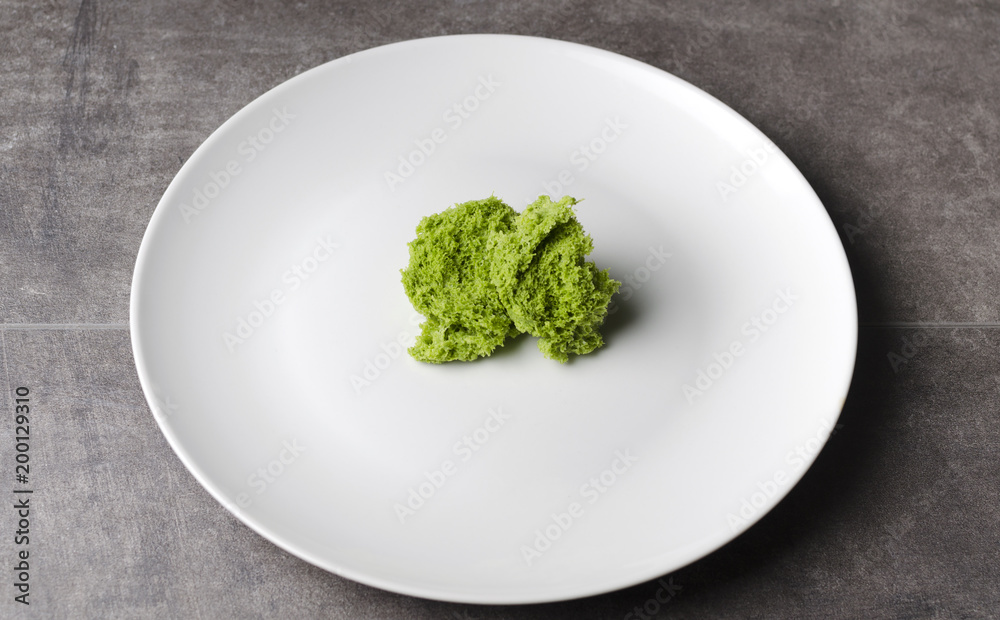 Spinach sponge cake for gourmet decoration Spinach sponge cake for gourmet decoration