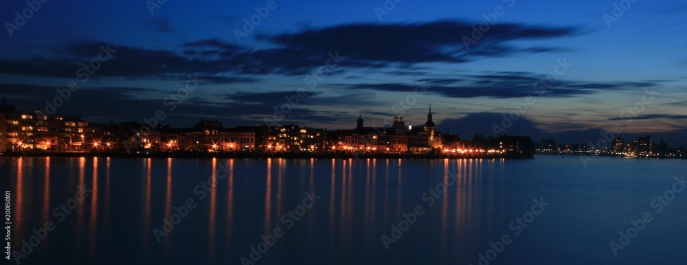 Dordrecht & Zwijndrecht at night