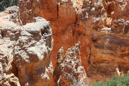 Natural Bridge im Bryce Canyon Nationalpark in Utah. USA photo