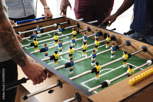 Foto People playing table football