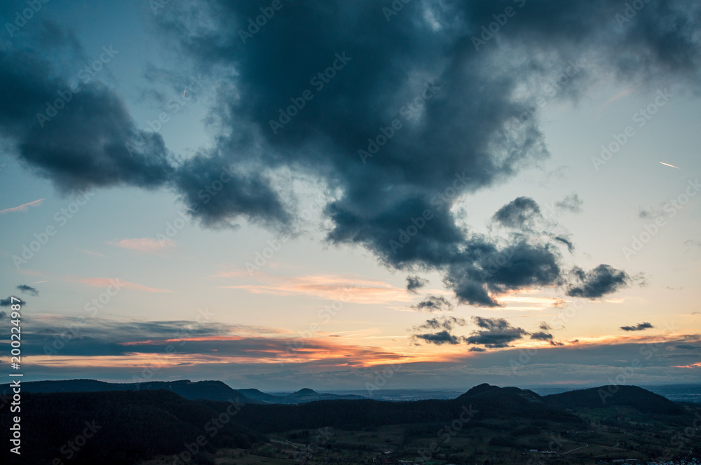 Sonnenuntergang über Neuffen Sonnenuntergang über Neuffen