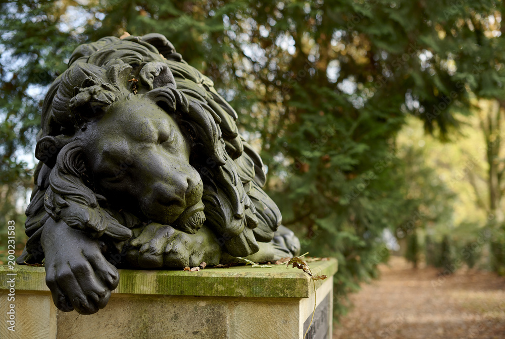 Löwen Skulptur