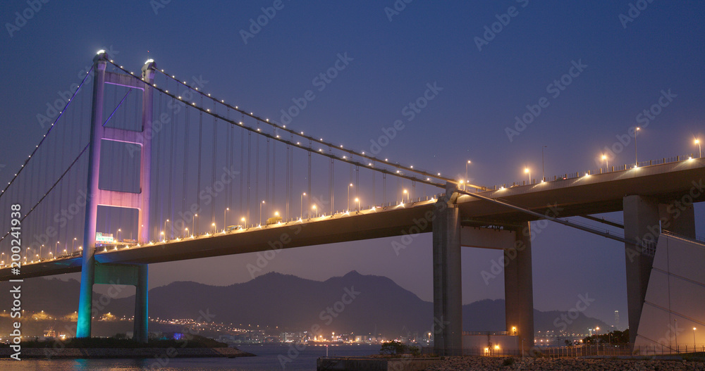 Suspension Tsing ma bridge at night