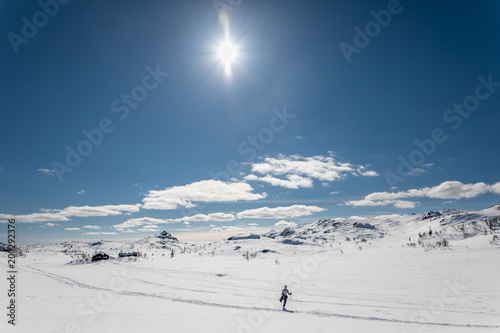 Lone skier © Kai