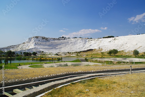 Obraz na płótnie The hill of Pamukkale w salonie