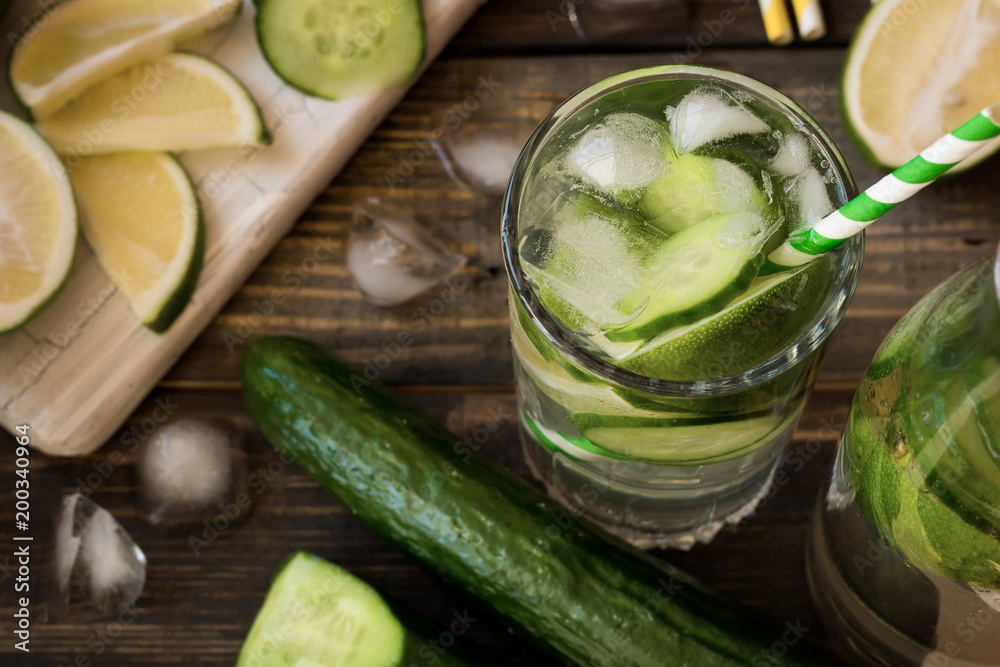 Refreshing summer drink: cucumber-lime lemonade Refreshing summer drink: cucumber-lime lemonade