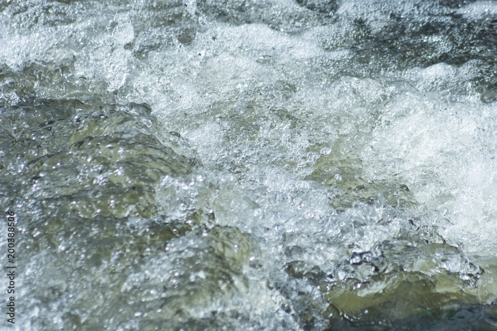 Wasser - Naturwunder. Sprudel 