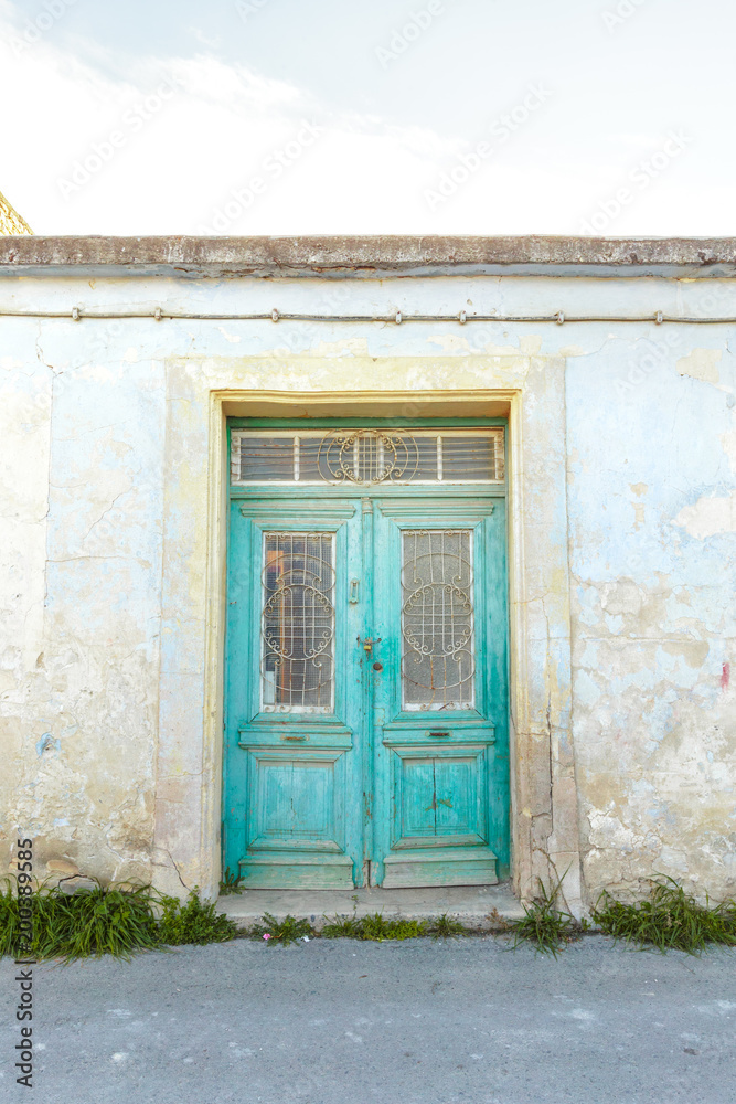 Fototapeta premium old wooden door