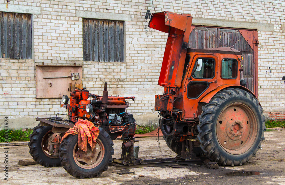 Unusual repair of an old tractor Unusual repair of an old tractor