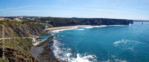 Plage d’Arifana, Algarve, Portugal photo