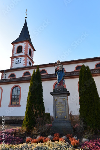 Pfarrkirche St. Peter und Paul in Eichenzell Landkreis Fulda  photo