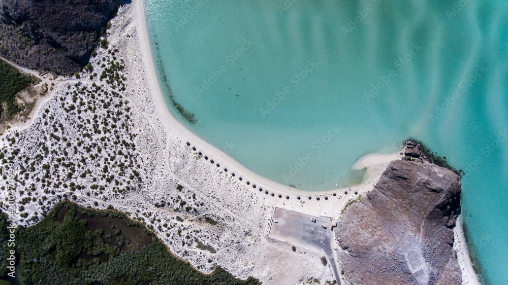 Obraz premium Aerial views from Balandra beach, Baja California Sur, Mexico.