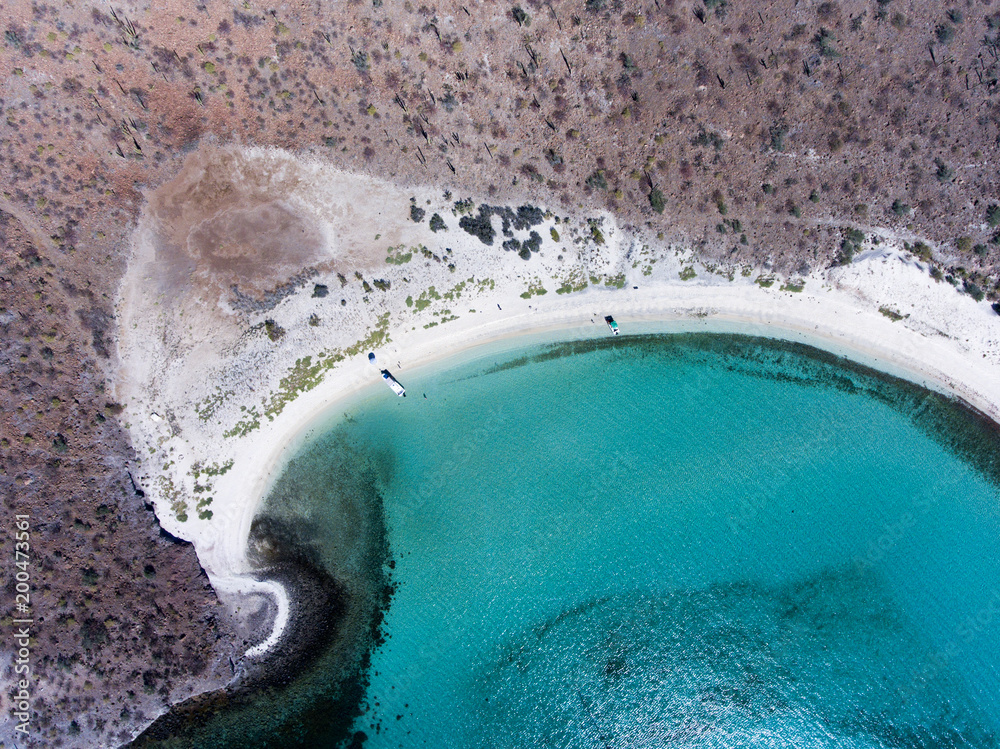 Obraz premium Aerial views from Balandra beach, Baja California Sur, Mexico.