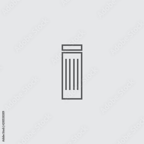 trash bin icon isolated on white background