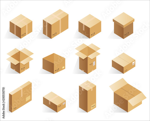 Isometric realistic cardboard delivery boxes. Opened, closed logistic box. © lembergvector