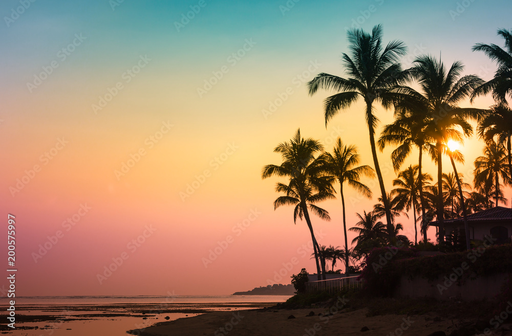 Colorful tropical beach sunset. 