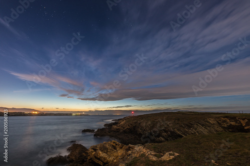 evening and night on the coasts and beaches of Galicia and Asturias where you discover the beauty of nature