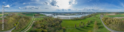 Hessisches Rheinufer vor der Rheinlandpfalztag Stadt Worms volle 360°