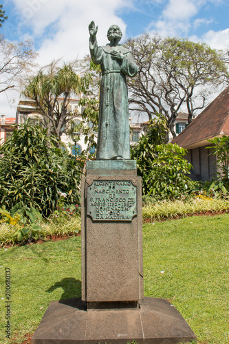 Monument de Renata Sadko Nobrega Funchal de Jardim Municipal Madeira island Portugal photo