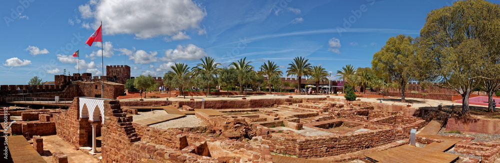Château de Silves, algarve, Portugal Château de Silves, algarve, Portugal