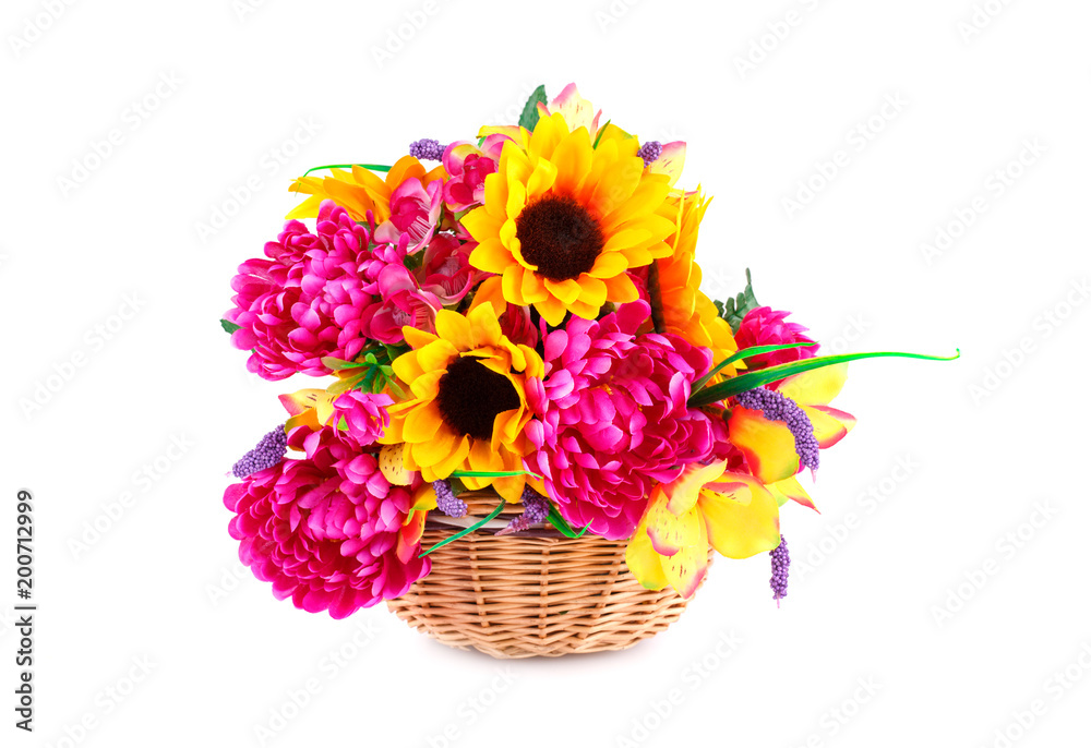 Obraz premium Flowers in basket