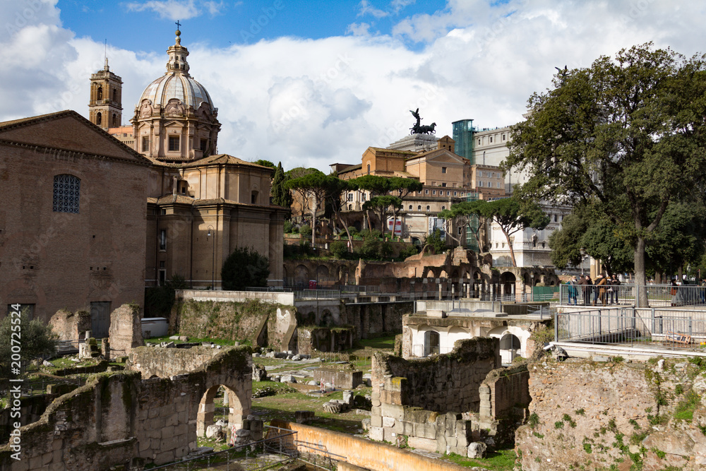 Archöologische Ausgrabungsstätten im Forum Romanum in Rom in Italien