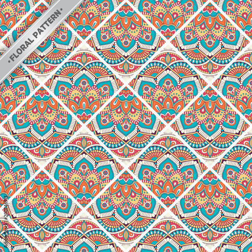Seamless pattern tile © visnezh
