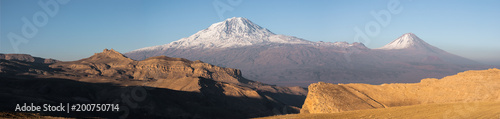 Peaks of Agri Dagi or Mt. Ararat (5137 m) and Kucuk Agri or Little Ararat (3925 m) photo