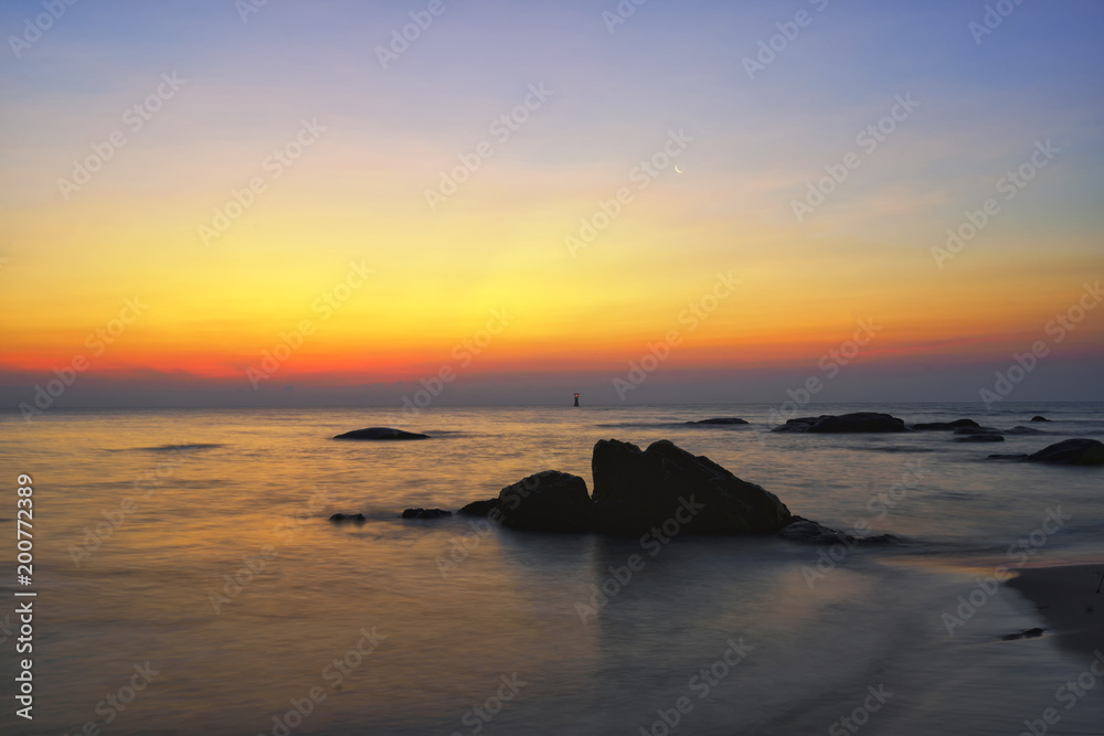 Obraz premium Morning of Natural Beach Hua Hin, Thailand