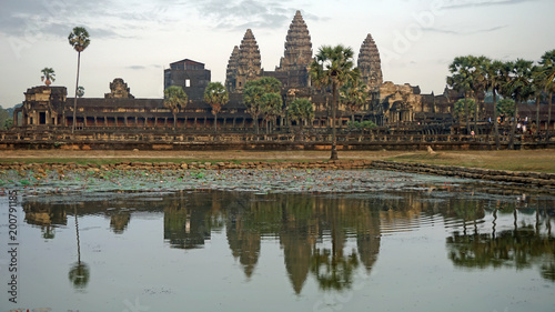 afternoon at angkor wat temple