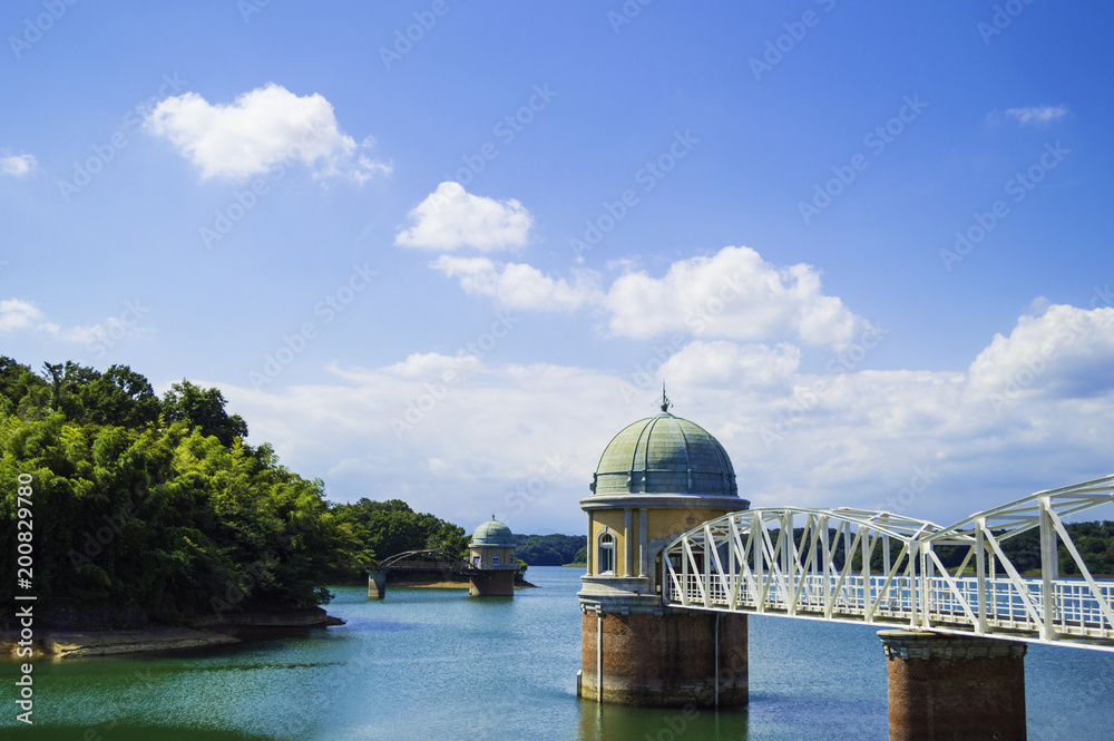 多摩湖の取水塔stock Photo Adobe Stock