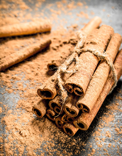 Cinnamon spice sticks.