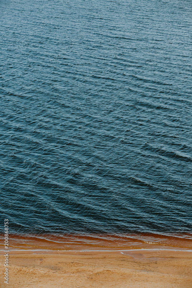 Obraz premium Expansive water view