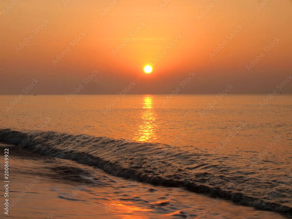 Fototapeta premium Slow shutter seascape view and beautiful sunrise